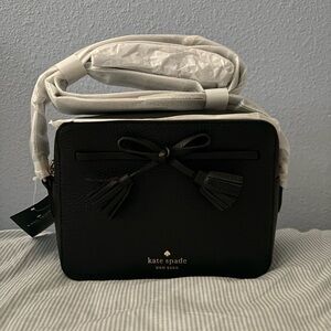 New with Tags Kate Spade New York Black Crossbody Camera Bag with Bow Detail